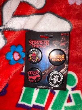 Stranger Things Netflix Button Pin Set - Black & Red Graphic NEW RARE QUICK SHIP